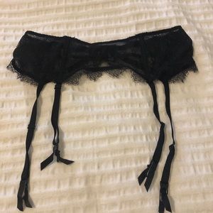 💋💋Black lace garter belt VS Sz m/l
